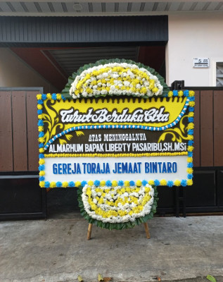 Papan Bunga Duka di Singkawang Selatan